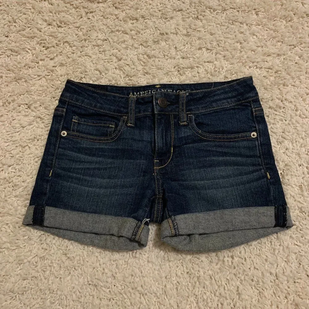 american eagle jean shorts size 0